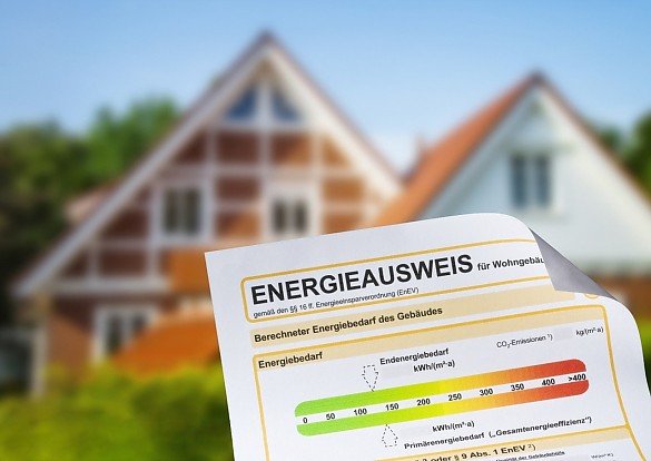 Bild Haus und Energieausweis