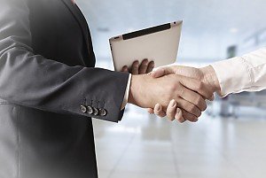 gesch�ftlicher H�ndedruck