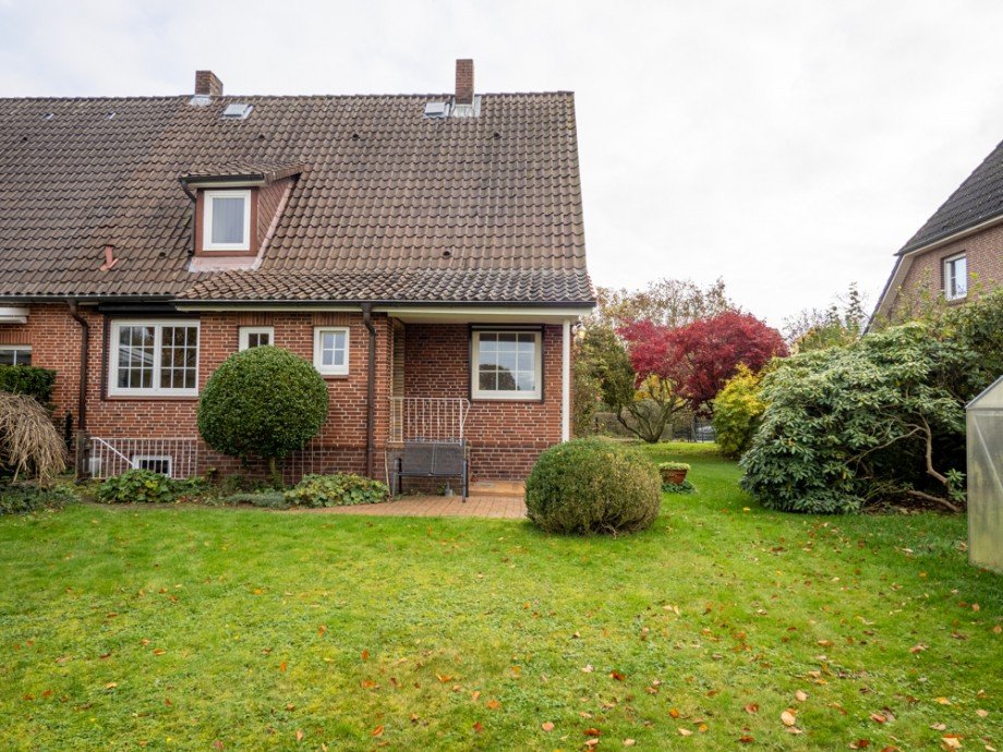 Haus R�ckseite Doppelhaush�lfte Jersbek