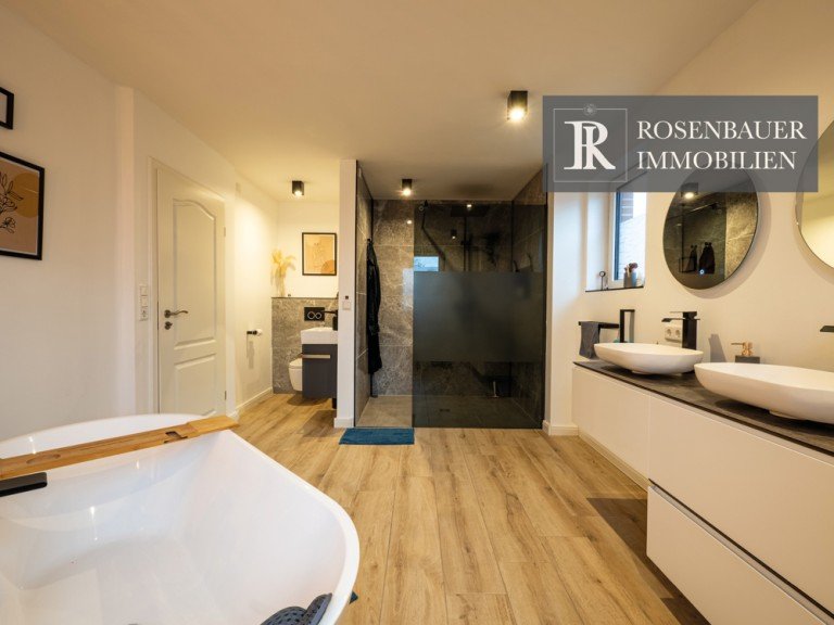 Wellnessbad Kayhude Einfamilienhaus Leben im Gr�nen, N�he Hamburg - modernisiertes Haus mit Traumk�che, Wellnessbad, Wintergarten & mehr