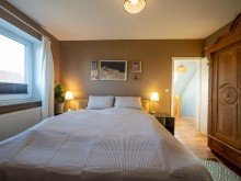 Zimmer 3 OG WOHLF�HLEN LEICHT GEMACHT! EINZELHAUS IN RUHIGER, FAMILIENFREUNDLICHER LAGE RATZEBURGS.