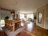 Bild (756b967ff5b9ce1a97f8bb1a5e345080): STILVOLL WOHNEN IN BESTLAGE - HOCHWERTIGES EINZELHAUS MIT GARTENPARADIES IN BARGTEHEIDE.