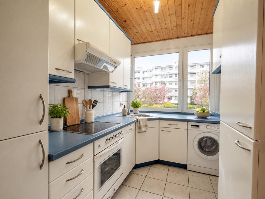 K�che_KI_Einrichtungsidee Etagenwohnung Bargteheide