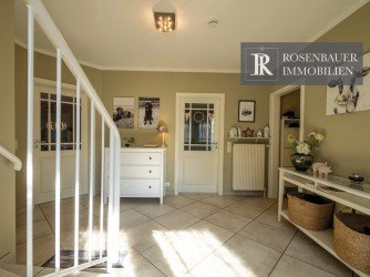 Hauptbild Einziehen und wohlf�hlen: Familienfreundliches Viebrockhaus mit Garten & Doppelcarport (Hammoor)