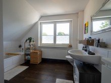 Vollbad im Obergeschoss TOP GEPFLEGTES VIEBROCK-HAUS (A+) - MODERNES WOHNEN F�R FAMILIEN IN BELIEBTER LAGE.