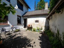 Haus Atriumbereich ALTES HAUS. NEUE IDEEN. GROSSES POTENZIAL F�R IHRE FAMILIE.