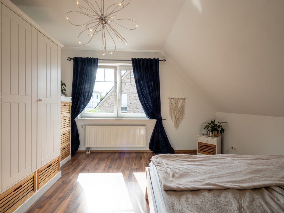 Schlafzimmer Obergeschoss Einfamilienhaus Bargteheide